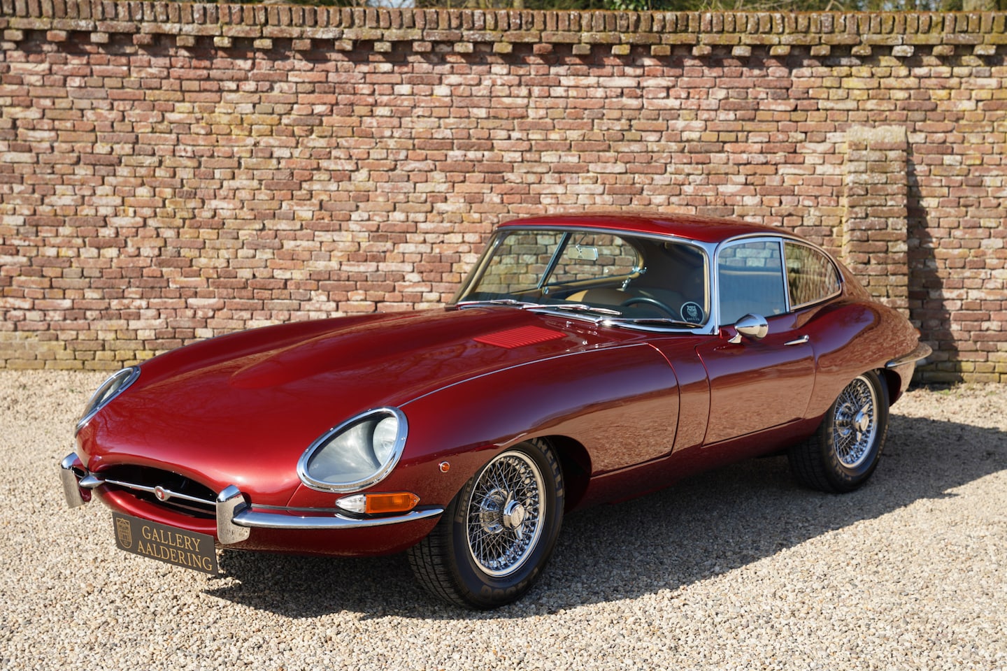 Jaguar "E" Type - 4.2 Coupe TOP quality example! - AutoWereld.nl