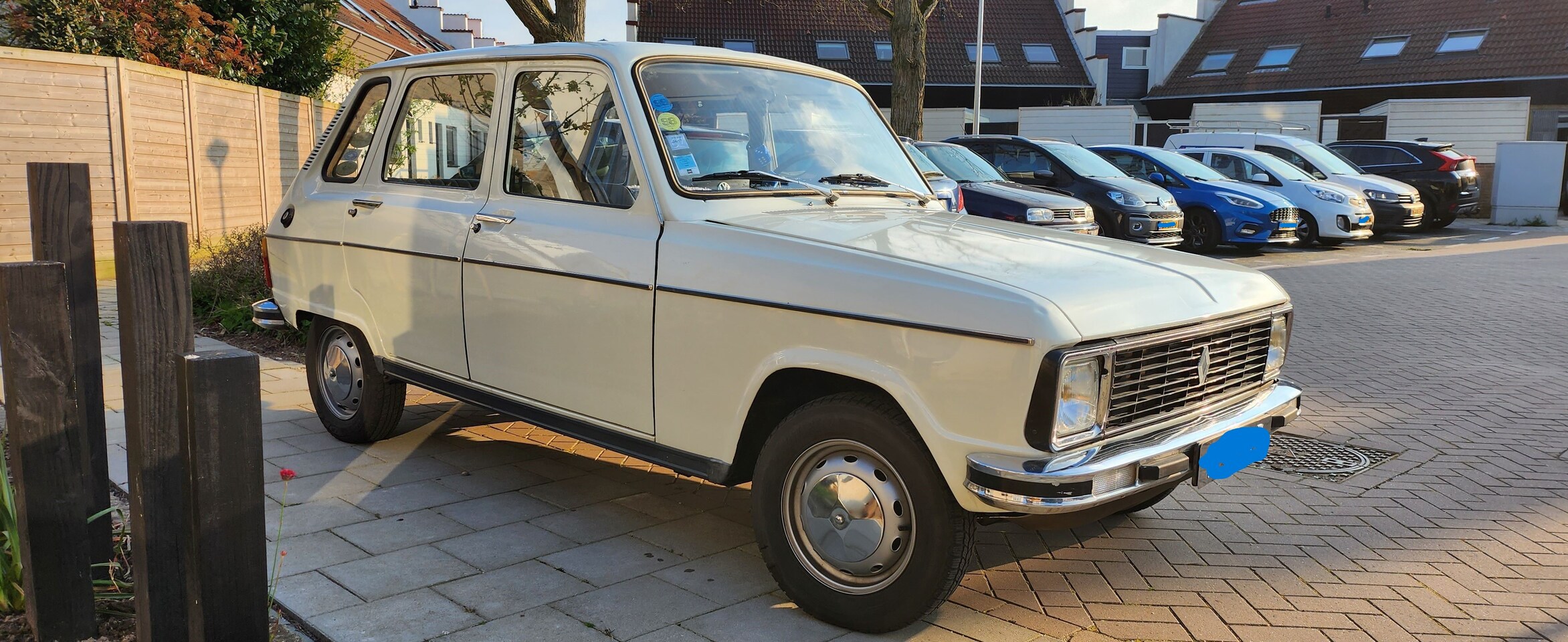renault-6-r-6-tl-n-v-t.jpg