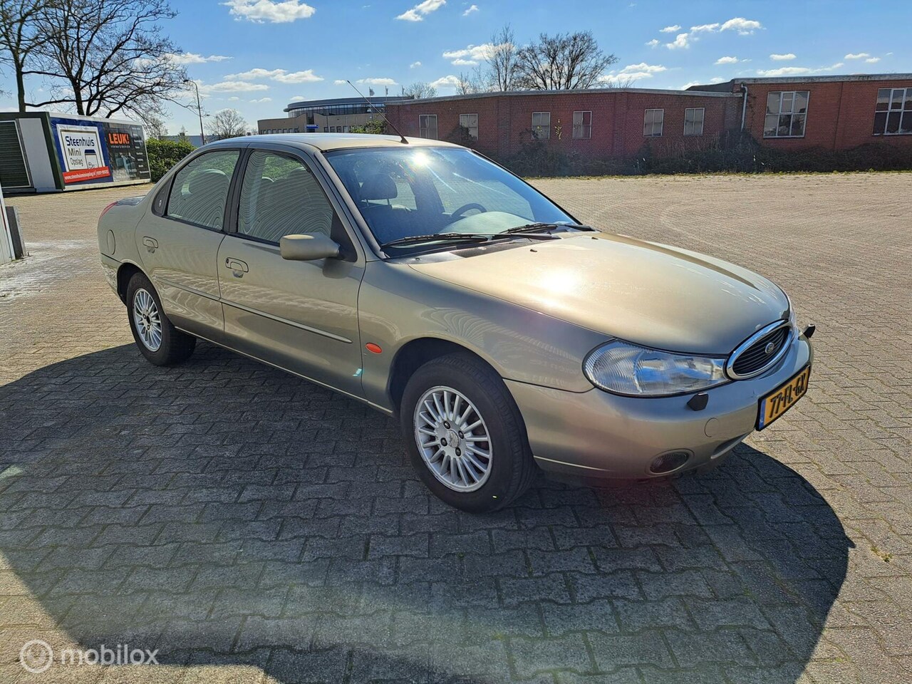 ford-mondeo-2-0-16v-ghia-platinum-2-0-16v-ghia-platinum-nieuwe-apk.jpg