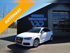 Audi A3 Sportback - I E-TRON PHEV Attraction Keyless/Alcantara