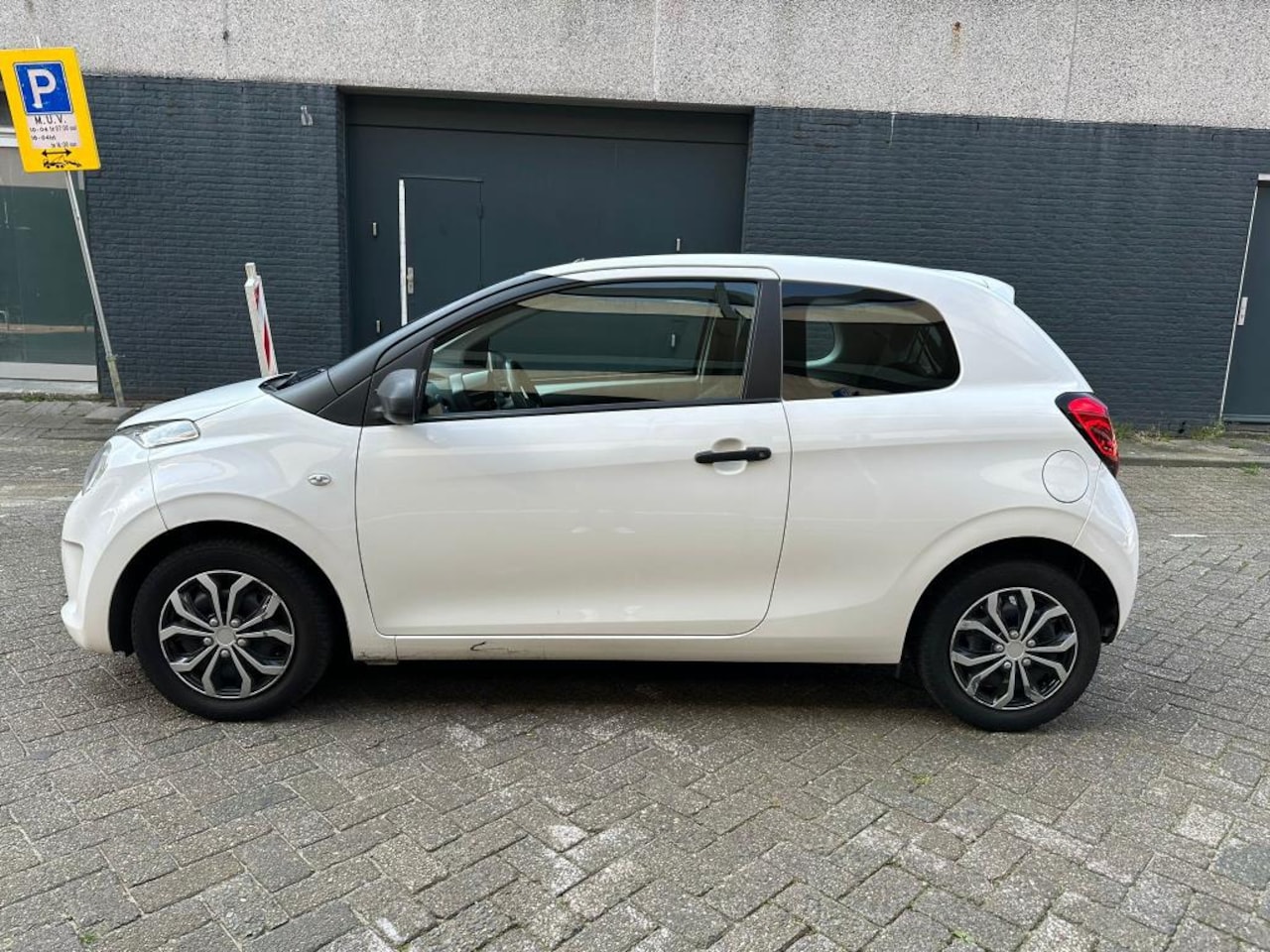 Citroën C1 - 1.0 e-VTi Feel TOPPER - AutoWereld.nl