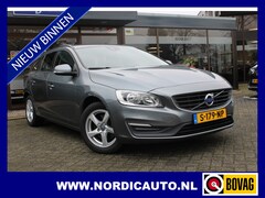 Volvo V60 - 1.5 T2 AUTOMAAT / NAVIGATIE / ECC / LEDER / CRUISE tweede pinksterdag geopend van 10.00 to