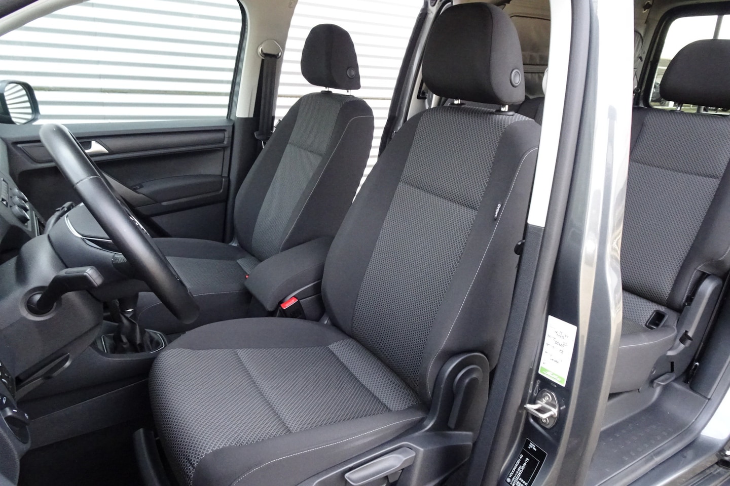 Volkswagen Caddy Maxi 1.4 TSI BEACH MICRO CAMPER NAVIGATIE