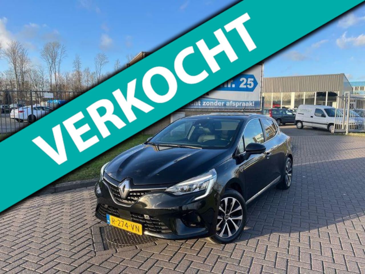 Geniet Il Niet modieus Renault Clio 1.0 TCe Intens Aut interieurverlichting 2020 Benzine -  Occasion te koop op AutoWereld.nl