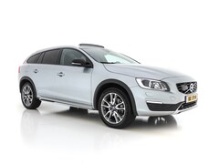 Volvo V60 Cross Country - 2.0 D3 Nordic+ Luxury Aut. *PANO | VOLLEDER | XENON | CAMERA | ECC | PDC | CRUISE | MEMORY