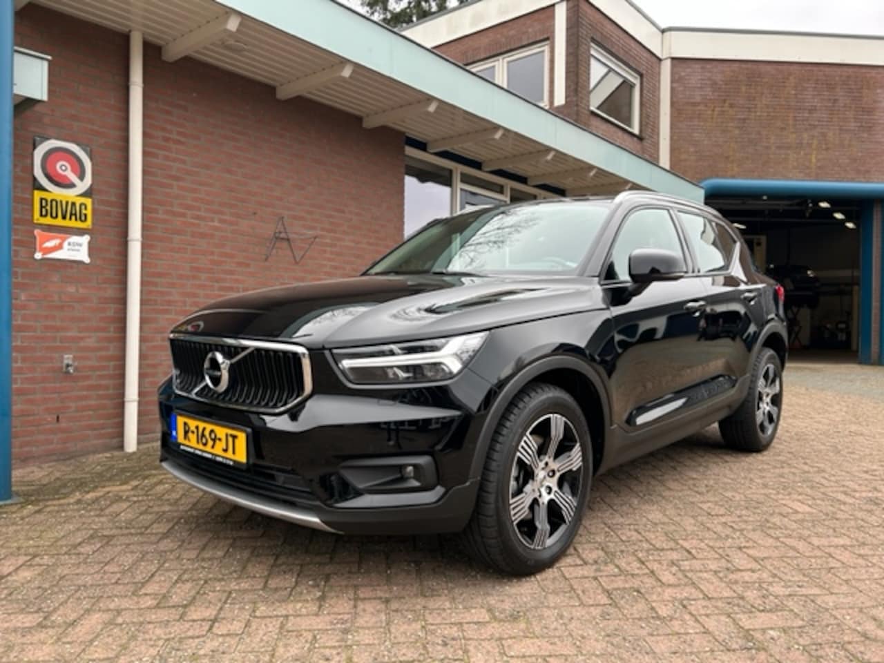 Volvo XC40 - 1.5 T2 Momentum Business 1.5 T2 Momentum Business - AutoWereld.nl