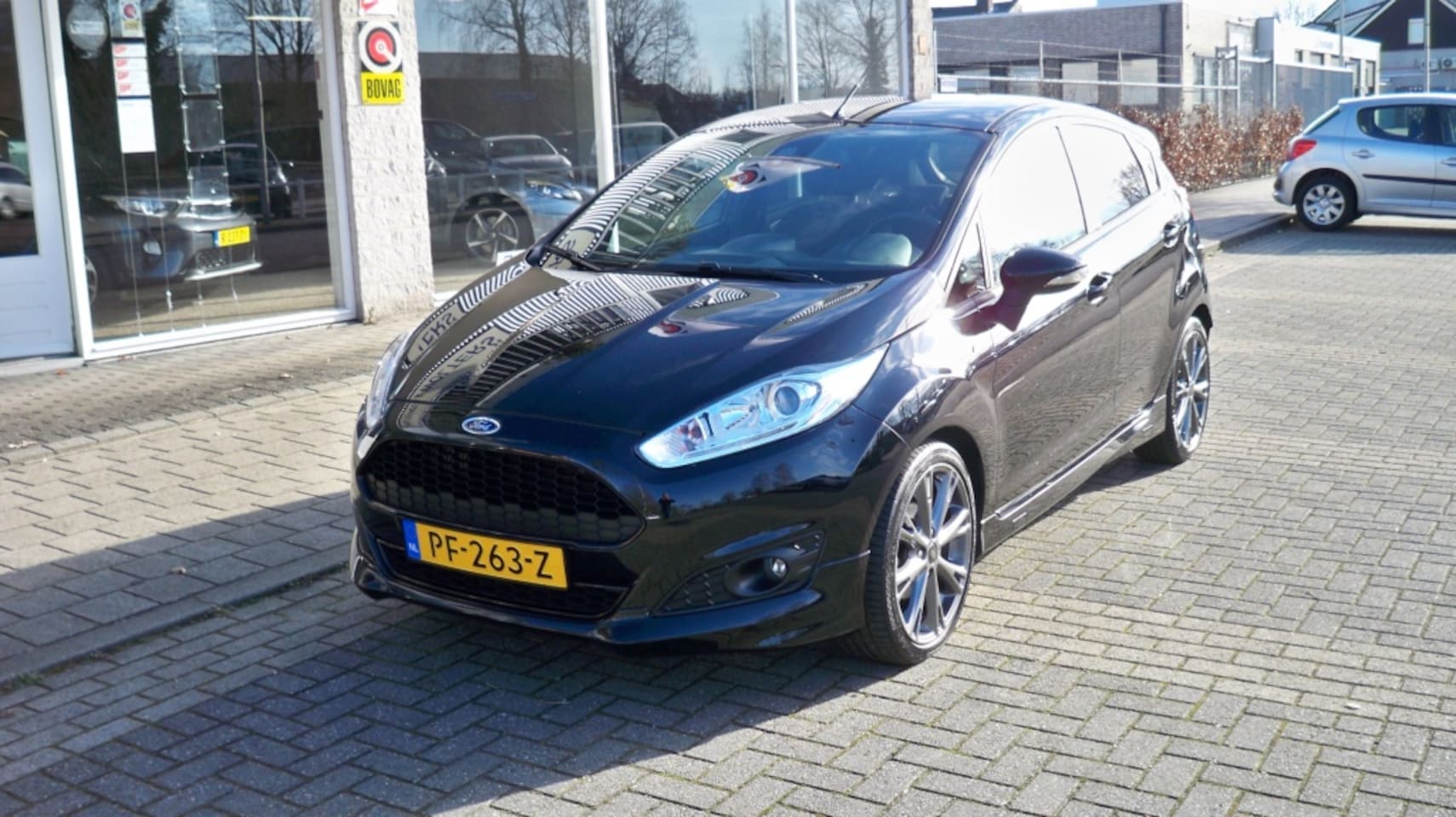 Ford Fiesta - 1.0 EcoB. ST Line Navi 101pk - AutoWereld.nl