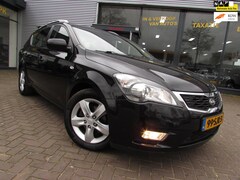 Kia Cee'd Sporty Wagon - 1.4 16V CVVT //Navigatie Plus Pack//Camera Nw Type