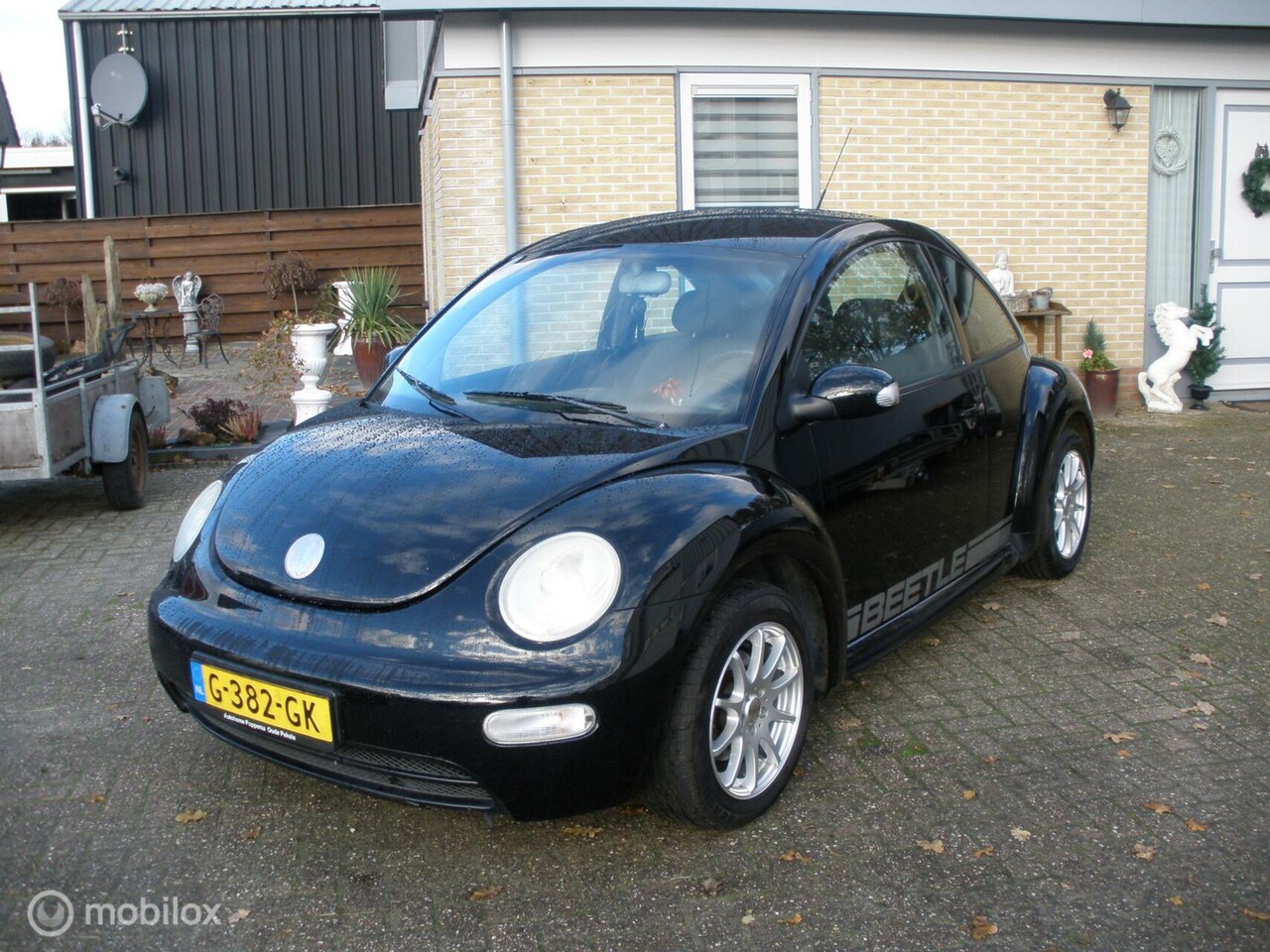 Volkswagen New Beetle - 1.6 Trendline apk