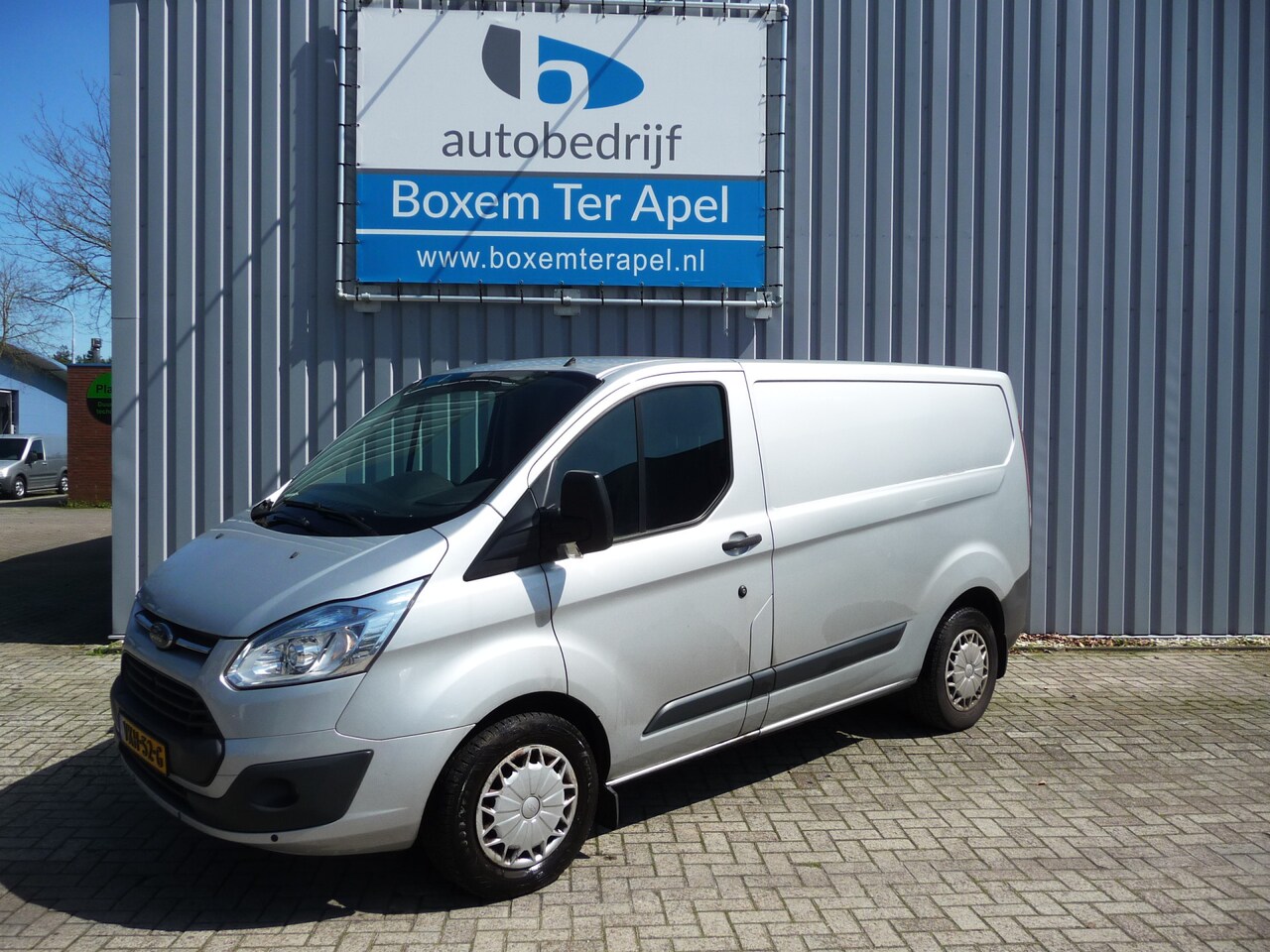 Ford Transit Custom - 330S 2.2 TDCI L1H1 Trend DC 125PK Cruise Control Trekhaak Navigatie Parkeer sensoren v+a S - AutoWereld.nl