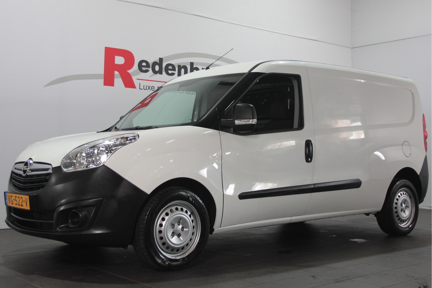 Opel Combo - 1.3 CDTi L2H1 ecoFLEX - Airco / Cruise control / Parkeersens. achter - AutoWereld.nl