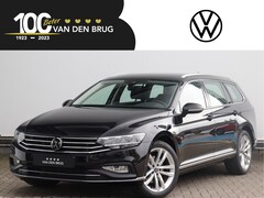 Volkswagen Passat Variant - 1.5 TSI Elegance 150pk DSG | Navigatie | Ergo-bestuurdersstoel | 18" velgen | Stoelverwarm