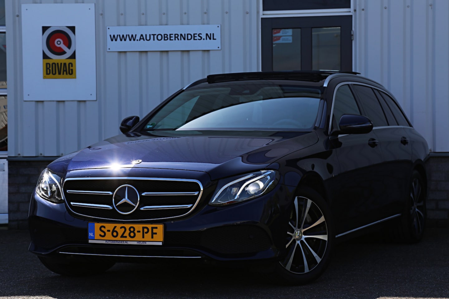 Mercedes-Benz E-klasse Estate - 300 de Premium Plus Plug in Hybride 9-G Aut.*BTW*Perfect MB Onderh.*Panodak/Leder/Stoelver - AutoWereld.nl