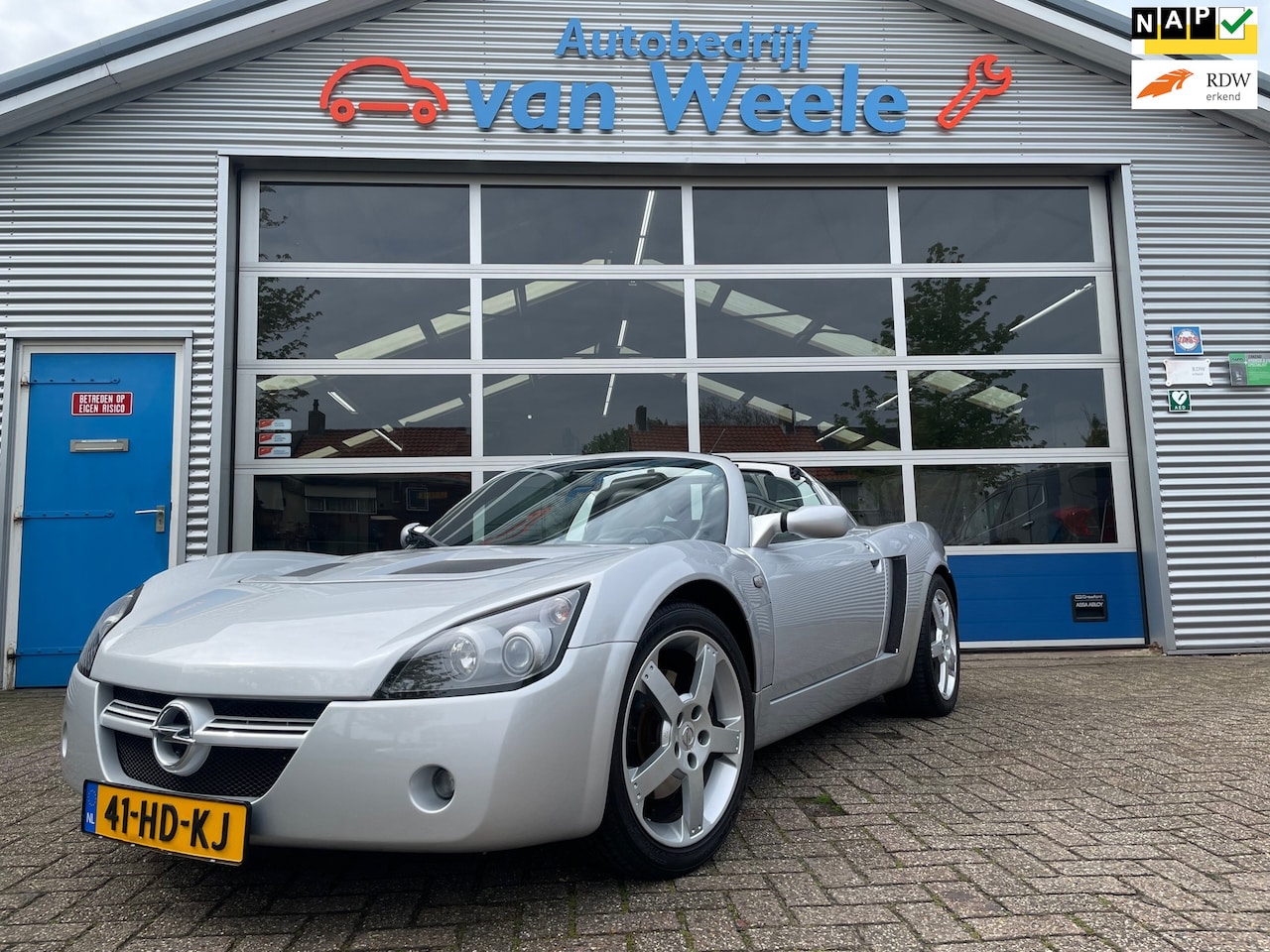 Opel Speedster - 2.2-16V perfect onderhouden. - AutoWereld.nl