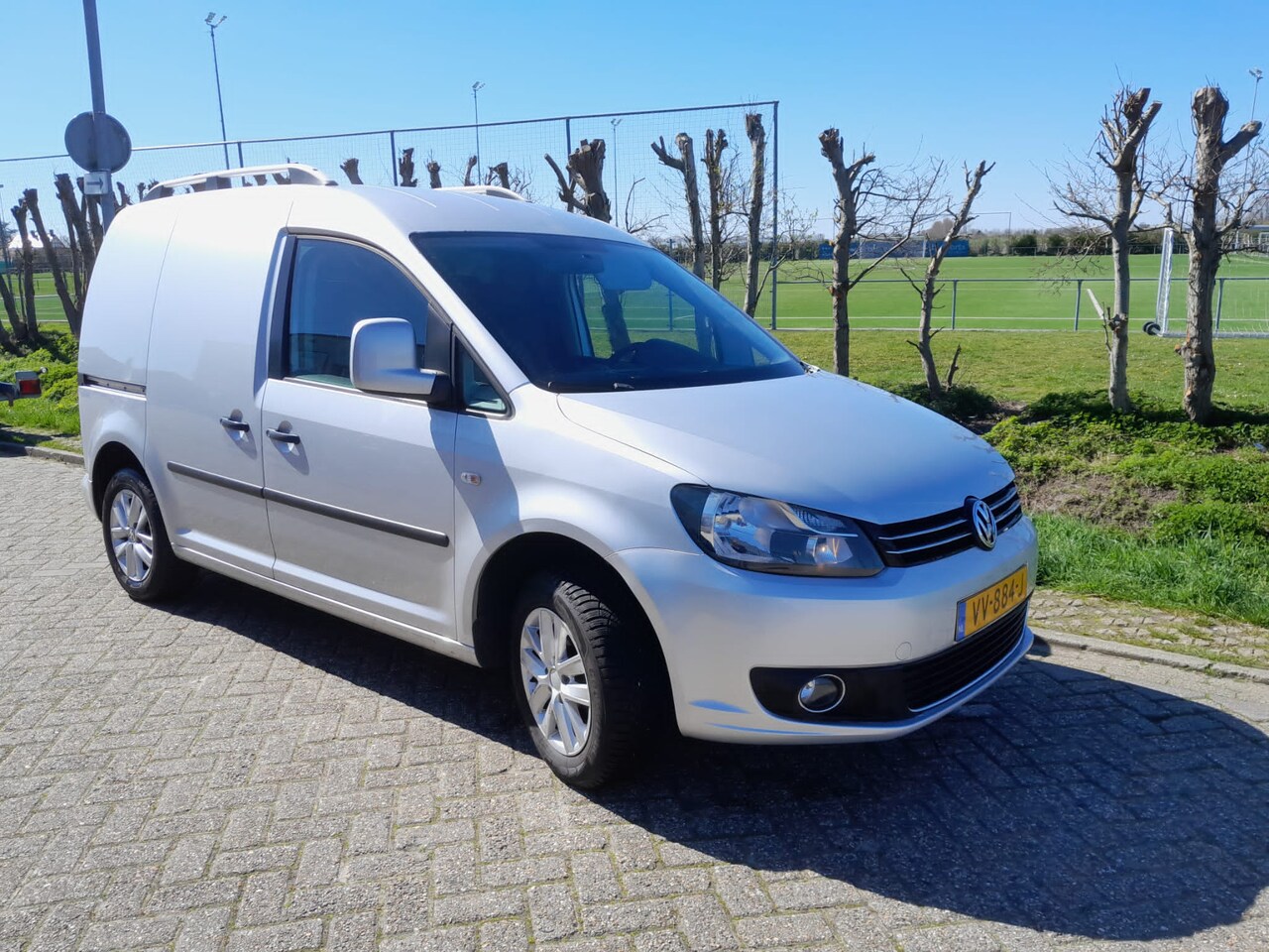 Volkswagen Caddy - 1.6 TDI High-Line