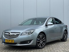 Opel Insignia - 1.4 T 140pk Edition | Navi | Xenon | Camera | PDC v+a | Climate control | 18'' velgen