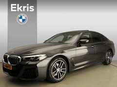 BMW 5-serie - Sedan 520d M-Sportpakket / LED / Leder / Navigatie / Schuifdak / Comfortzetels / Stoelverw