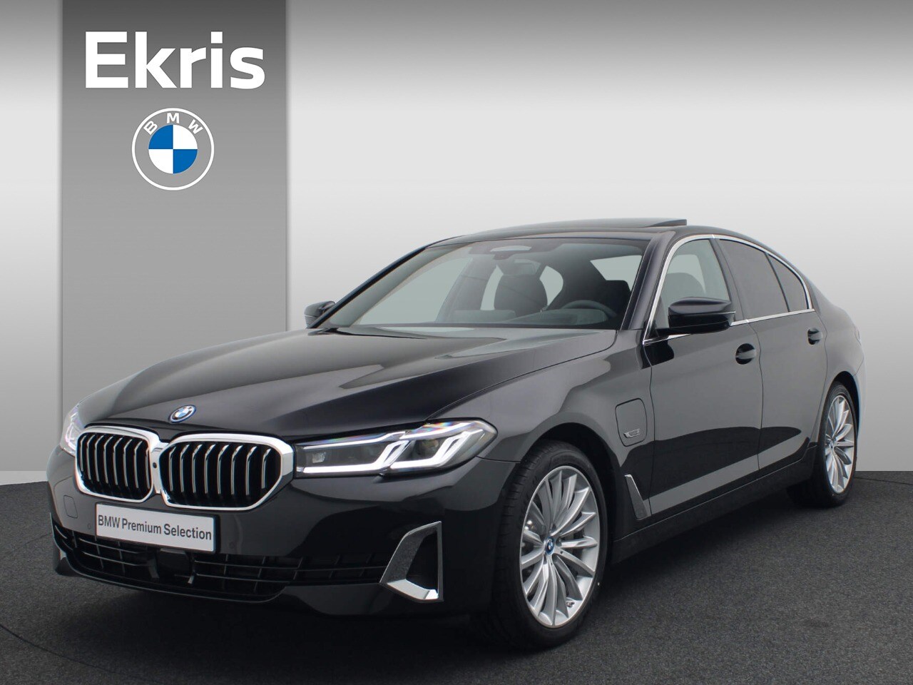 BMW 5-serie - Sedan 530e High Executive Luxury Line / Schuifdak / Head-Up Display / Laserlight / Harman - AutoWereld.nl