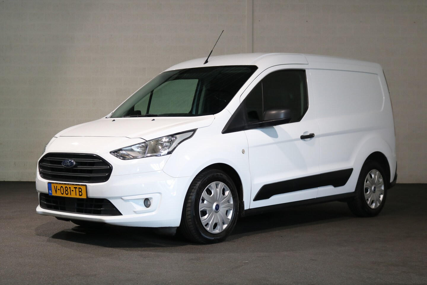 Ford Transit Connect - 1.5 TDci L1 Trend Airco - AutoWereld.nl