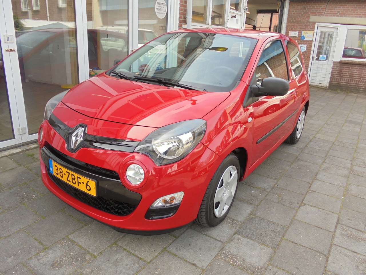 Renault Twingo - 1.2 16V Authentique Cruise Controle - AutoWereld.nl