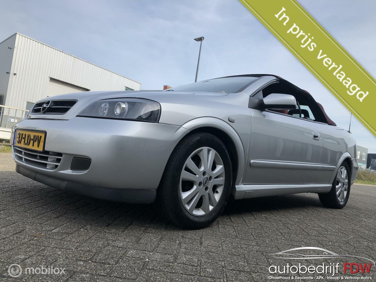 Opel Astra Cabriolet - 1.6-16V/CAMERA/TREKHAAK/LEER/LM VELGEN/ - AutoWereld.nl