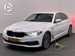 BMW 5-serie - 530e iPerformance Sport Line Plug In Hybrid Dealer O.H | Apple Carplay | LED Koplampen | N
