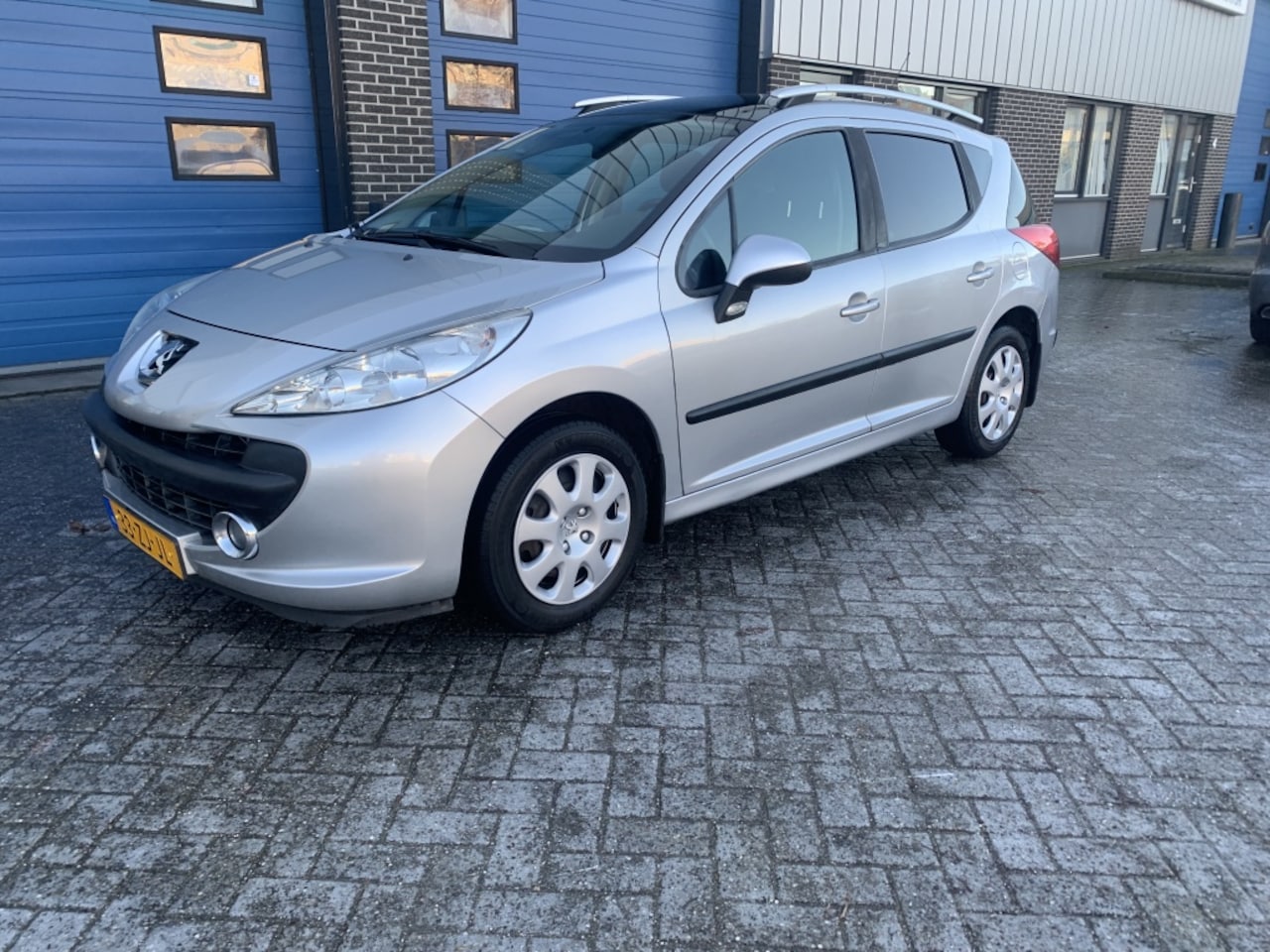 Peugeot 207 SW - 1.6 VTi XS 1.6 VTi XS - AutoWereld.nl