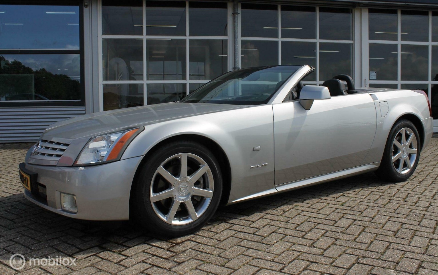 Cadillac XLR - AutoWereld.nl