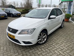 Seat Toledo - 1.2 TSI Bns High, Nav, Pdc, Stoelverwarming, Trekhaak