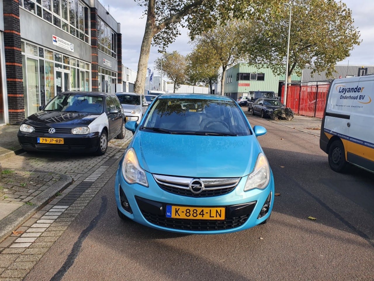 Opel Corsa - 1.2-16V Ann. Edition - AutoWereld.nl