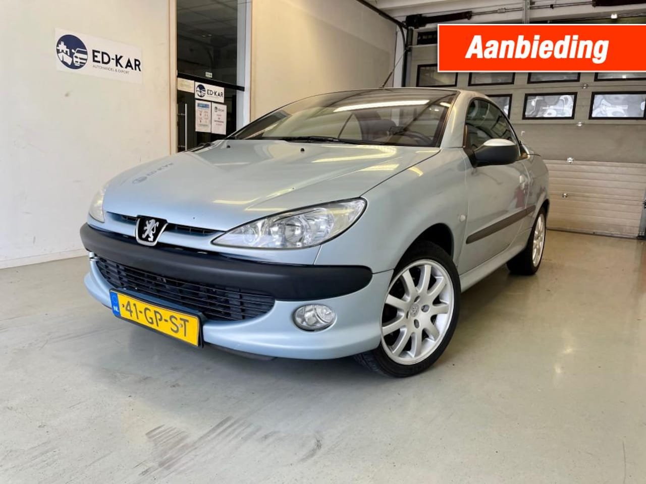 Peugeot 206 - 2.0-16V CC CABRIO LEER CLIMA NAP 2DE EIGENAAR - AutoWereld.nl