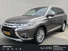 Mitsubishi Outlander - 2.0 Connect Pro / Automaat / Achteruitrijcamera / Apple Carplay/Android Auto / Climate Con