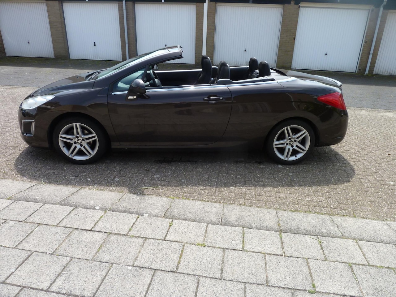 Peugeot 308 CC - 1.6 VTi Sport 1.6 VTi Sport - AutoWereld.nl