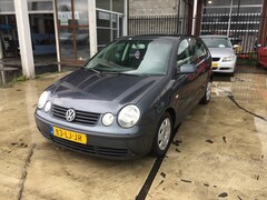 Volkswagen Polo - 1.4-16V Comfortline