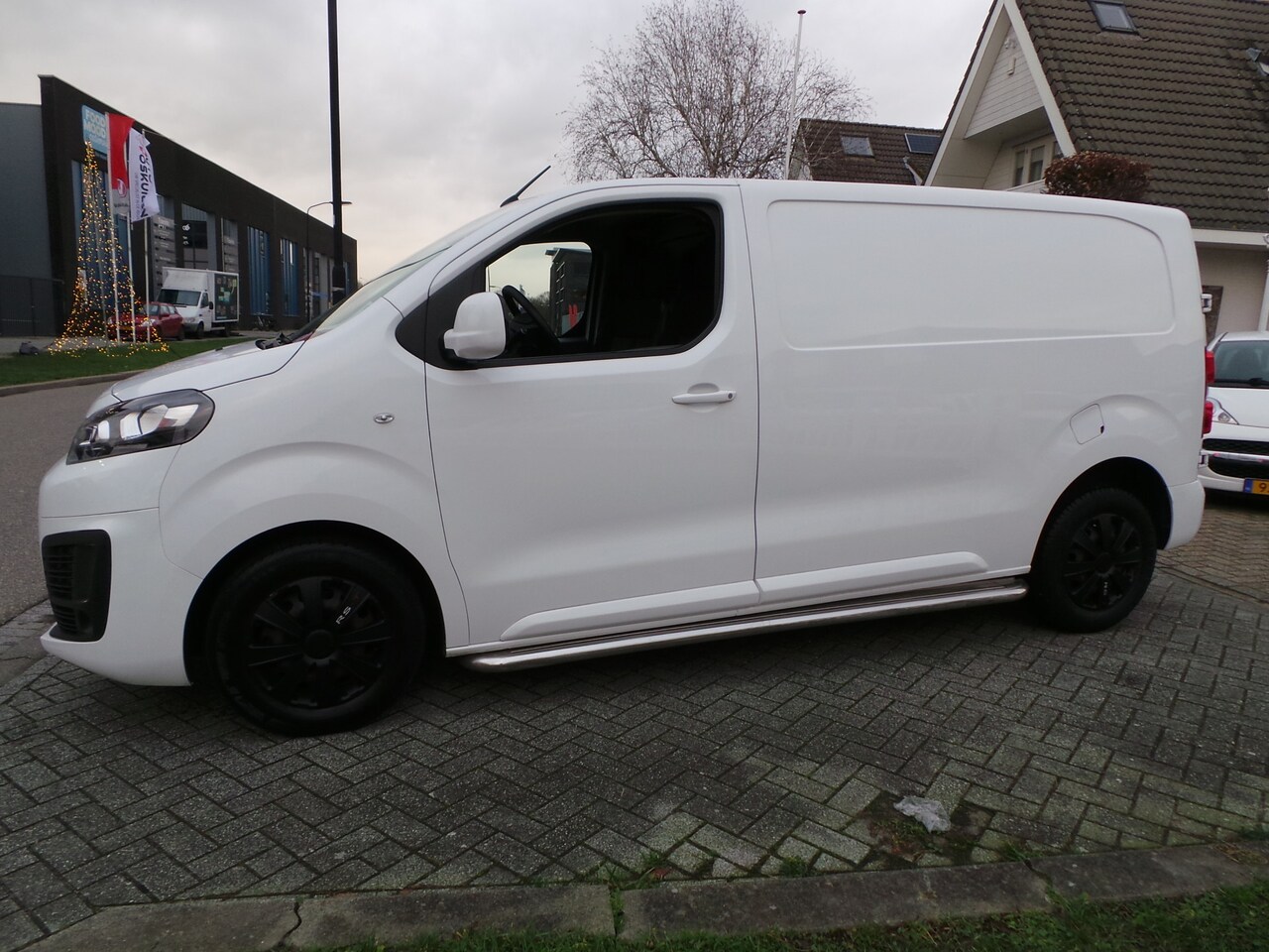 Citroën Jumpy - 2.0 BlueHDI 120 Business M S&S Airco,Cruise,Navi,Pdc,Led,Enz - AutoWereld.nl