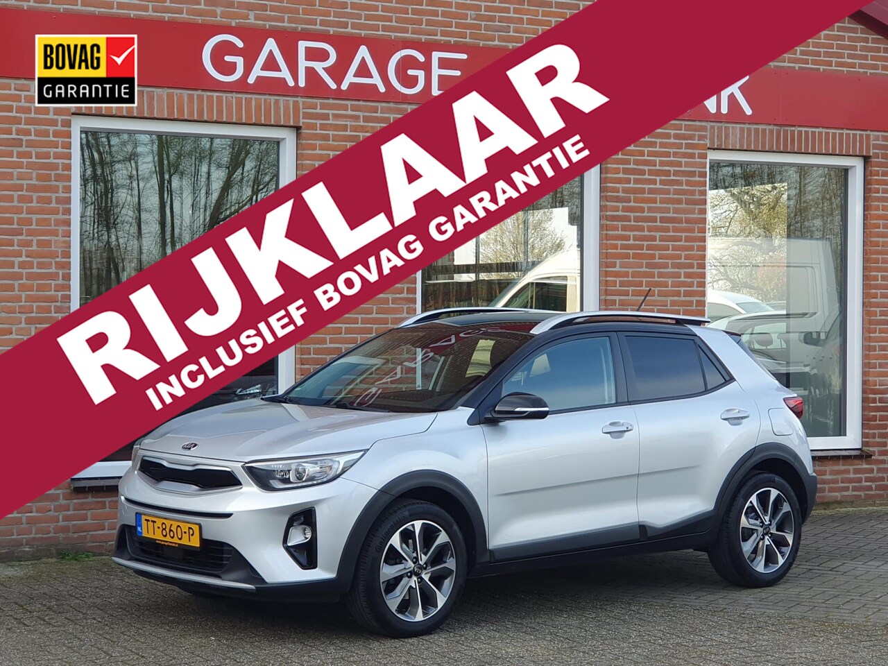 Kia Stonic - 1.0 T-GDi DynamicLine 120PK 5drs clima, cruise, navi, pdc, camera, carplay RIJKLAAR - AutoWereld.nl