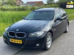 BMW 3-serie Touring - 320d Dynamic Executive Automaat ECC Audio/CD Navigatie Cruisecontrol Leder Xenon LMV 16" D