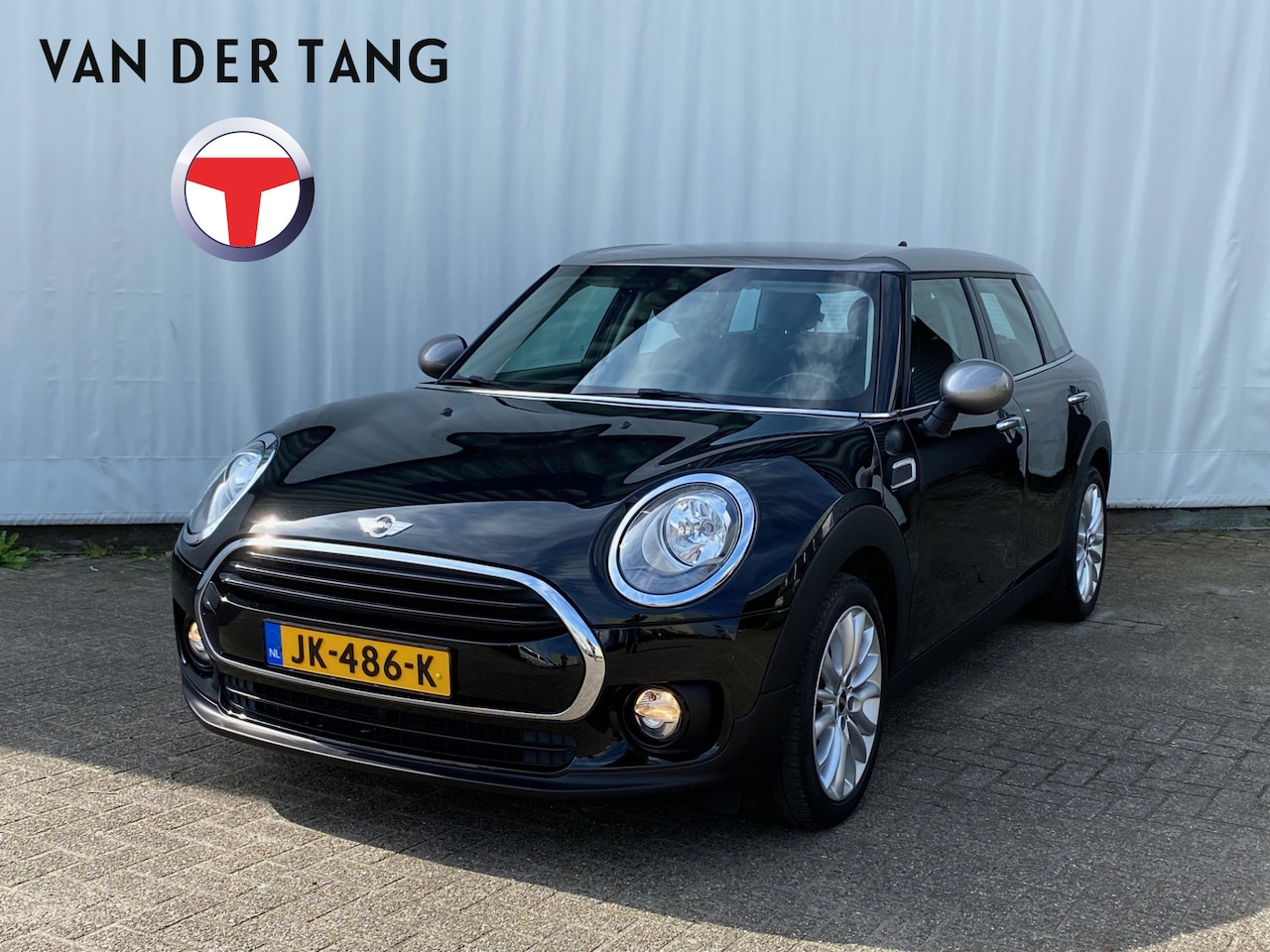 MINI Clubman - 1.5 Cooper Business / Navig./Trk.hk - AutoWereld.nl