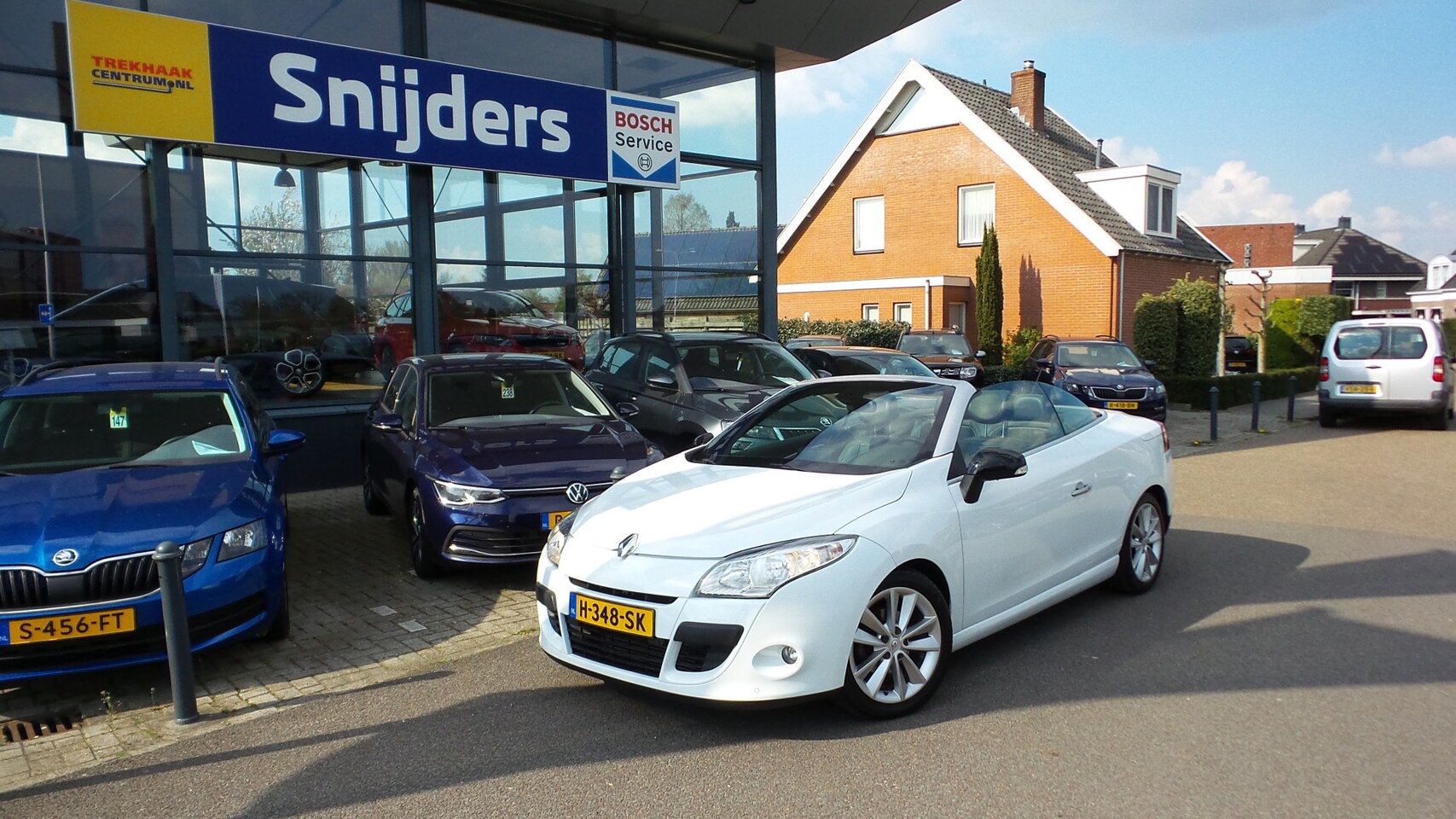 Renault Mégane coupé cabriolet - 1.4 TCE Privilège NAVI/PDC/NWE APK - AutoWereld.nl