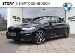 BMW 5-serie - 530e High Executive M Sport Automaat / M 50 Jahre uitvoering / Trekhaak / Harman Kardon /