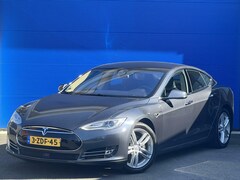 Tesla Model S - 60 Base | Free Charging | Auto pilot | Zeer netjes