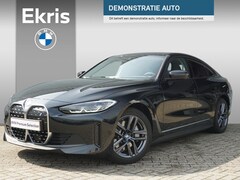 BMW i4 - eDrive40 Cruise Control / Parking Assistant