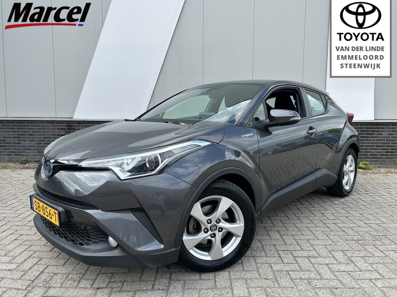 Toyota C-HR - 1.8 Hybrid Active | Trekhaak | Navi | ECC | LMV | - AutoWereld.nl