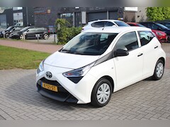 Toyota Aygo - 1.0 VVT-i x-fun Airco-Cruise