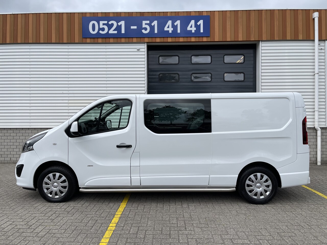 Opel Vivaro - 1.6 CDTI 125pk L2H1 DC 5 persoons Sport EcoFlex / rijklaar € 18.950 ex btw / lease vanaf € - AutoWereld.nl