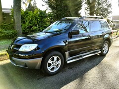 Mitsubishi Outlander Sport - 2.0 Invite+ / Airco / Trekhaak / Export Only