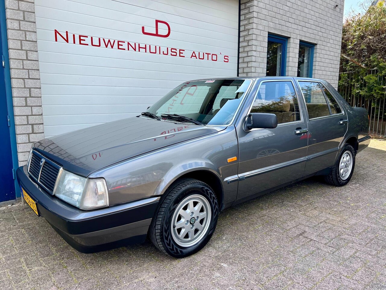 lancia-thema-2-0-i-e-2-0-i-e-origineel-nl-116-757km-nap-concourstaat.jpg