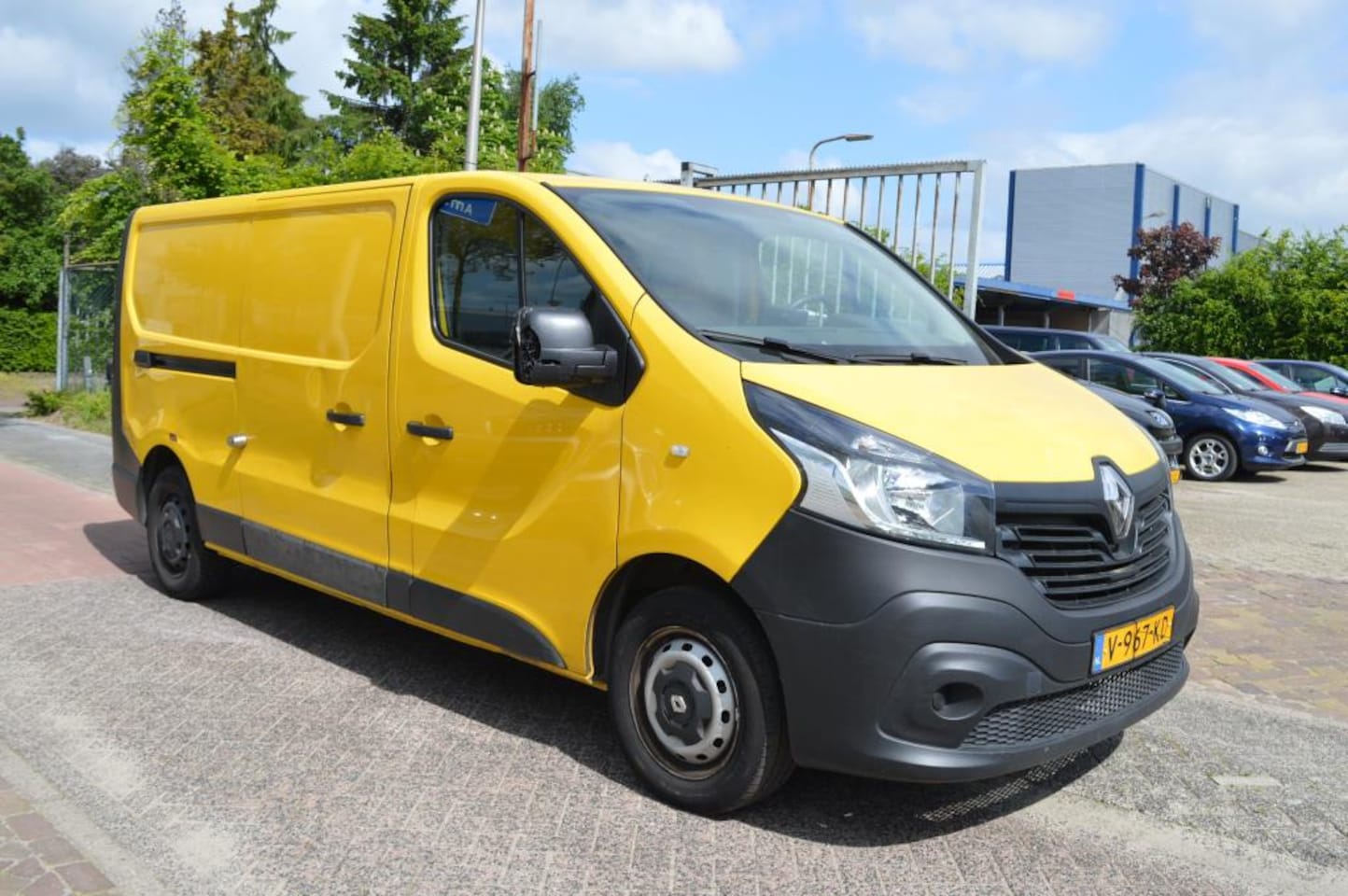 Renault Trafic - 1.6 dCi T29 L2H1 Comfort Energy bj17 lager hoorbaar - AutoWereld.nl