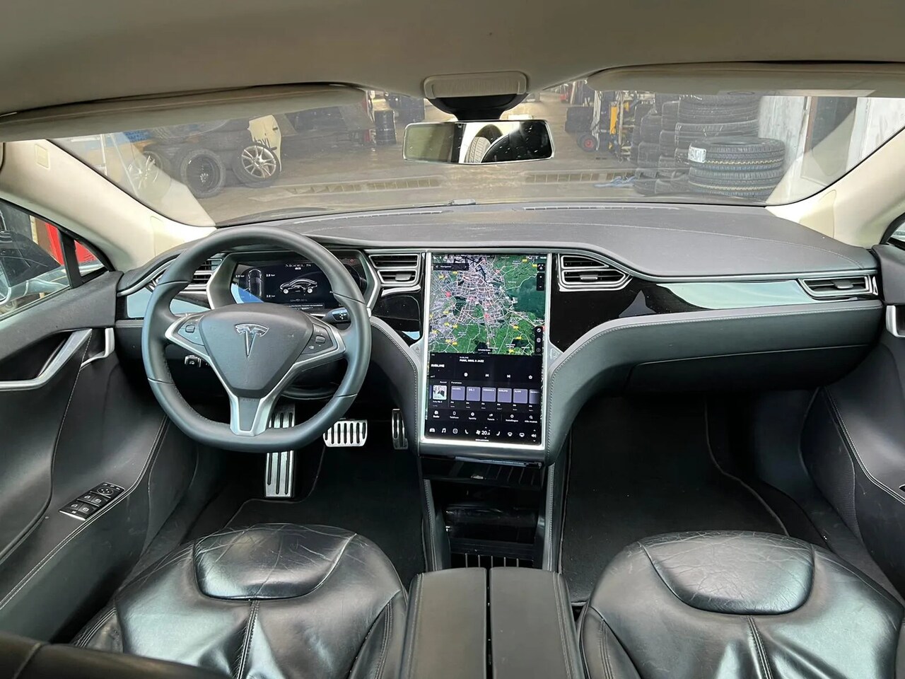 Tesla Model S - 85 - AutoWereld.nl