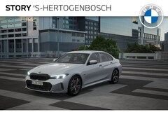 BMW 3-serie - 320e High Executive M Sport Automaat / Adaptieve LED / Sportstoelen / Harman Kardon / Verw